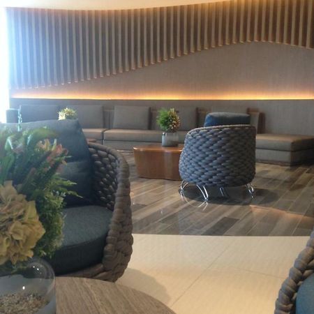 Shore Residences Moa Manila Exterior photo